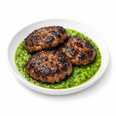 Beef patties with green sauce