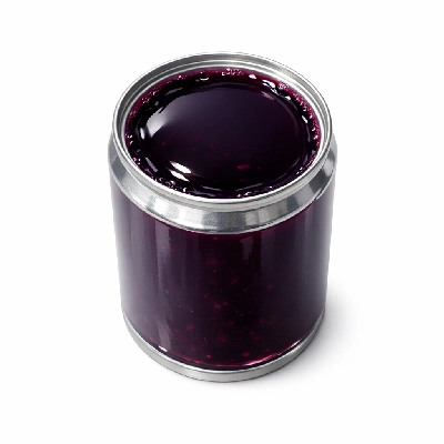 Blackberry juice canned