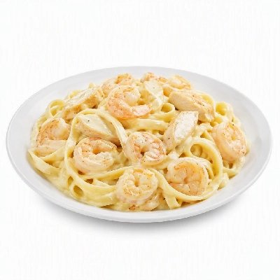 California Pizza Kitchen Pastas Specialties Garlic Cream Fettuccini with Chicken and Shrimp