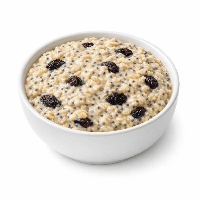 Overnight Oats with Chia Seeds and Raisins