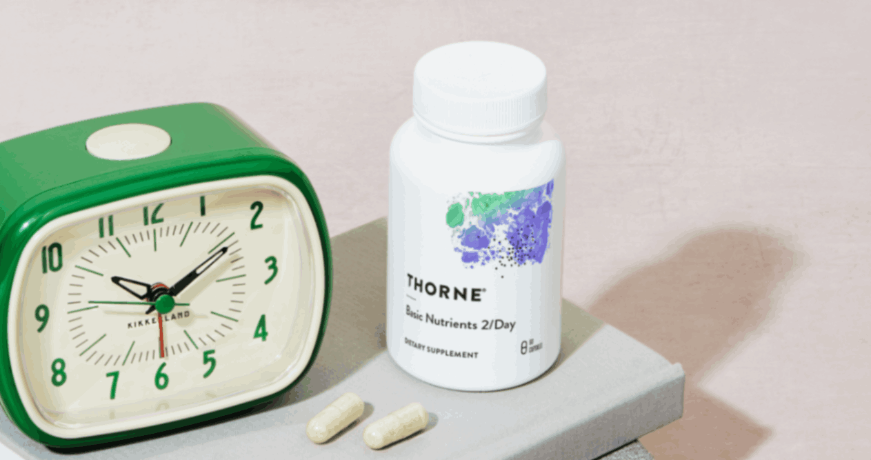 THORNE Basic Nutrients 2/Day bottle with capsules for daily nutrition, best multivitamin