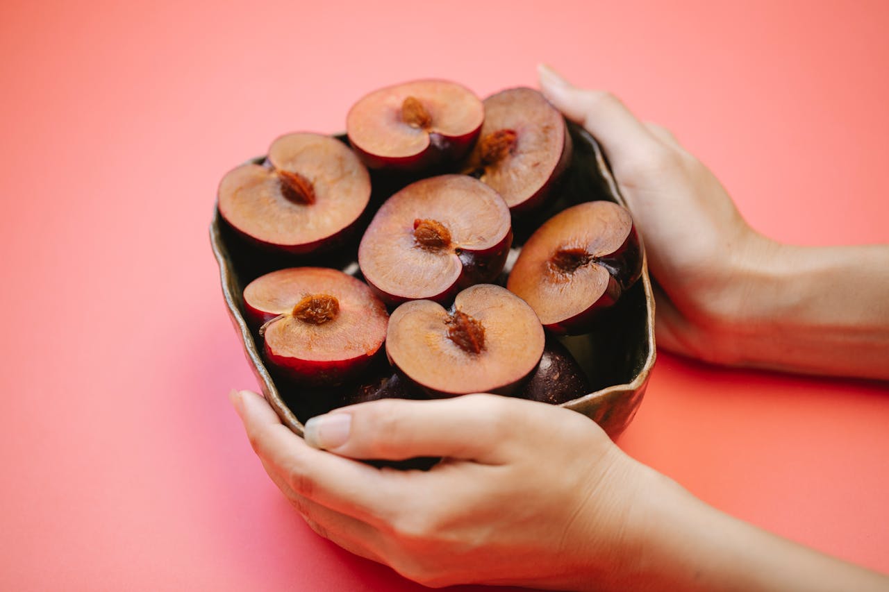 stone fruit antioxidants and potential anti cancer properties in diet