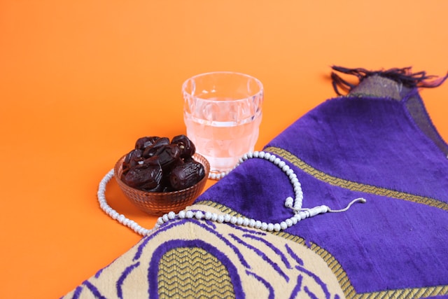 A fast like religious fasting during Ramadan prohibits all food and drink, so the rules may also differ regardless of the small amount consumed.